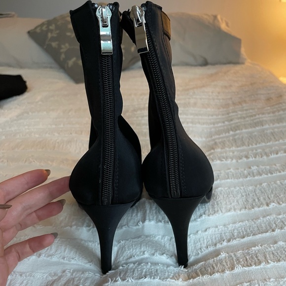 Light in the Box Dance Heel - Picture 2 of 3